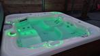 **Te koop: Prachtige Hotspring Jacuzzi Envoy Highlife**, Ophalen, Zo goed als nieuw, Trap, Vast