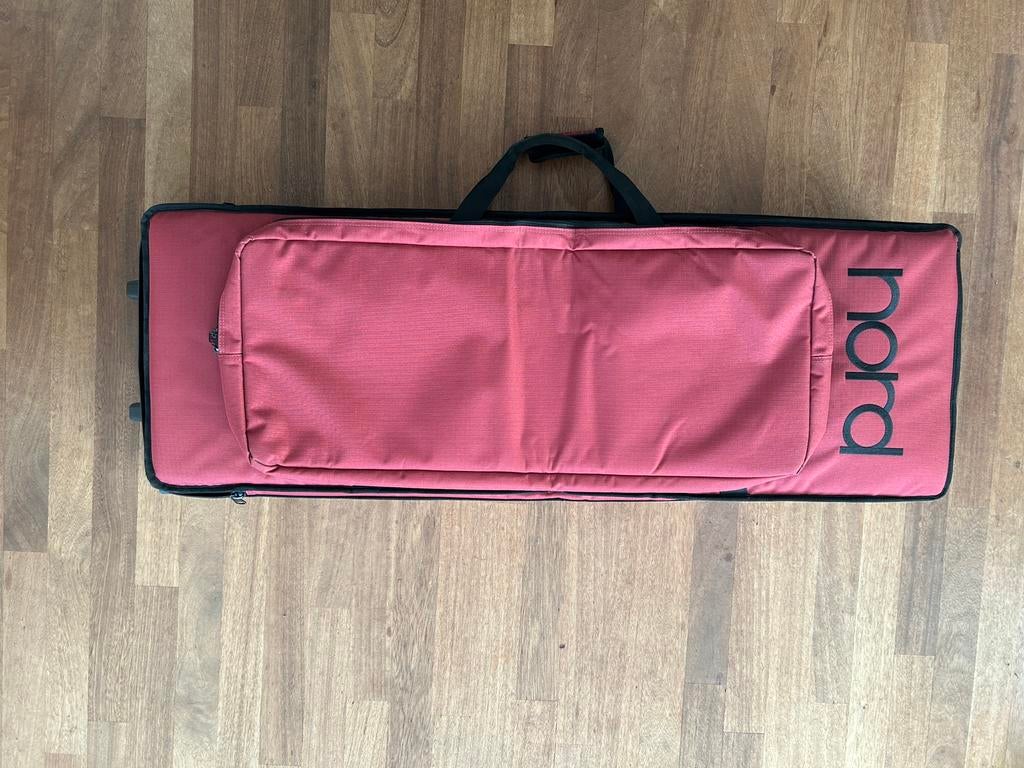 Nord softcase piano 73 ook voor nord stage 73, Ophalen, Zo goed als nieuw