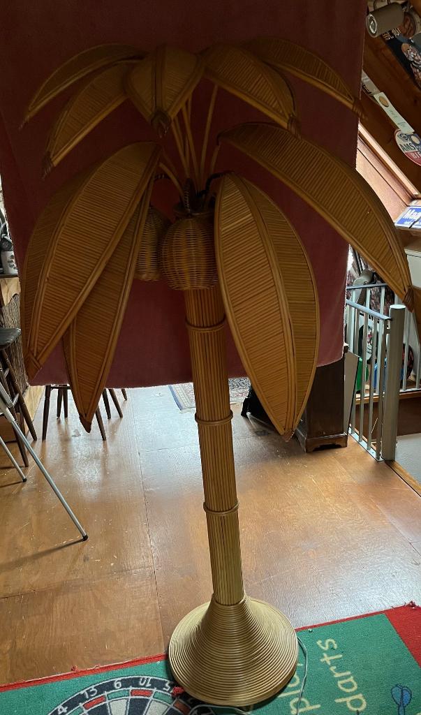 Vintage rotan palmboom vloerlamp boho/tiki stijl, Huis en Inrichting, Lampen | Vloerlampen, Ophalen, Overige materialen, 200 cm of meer