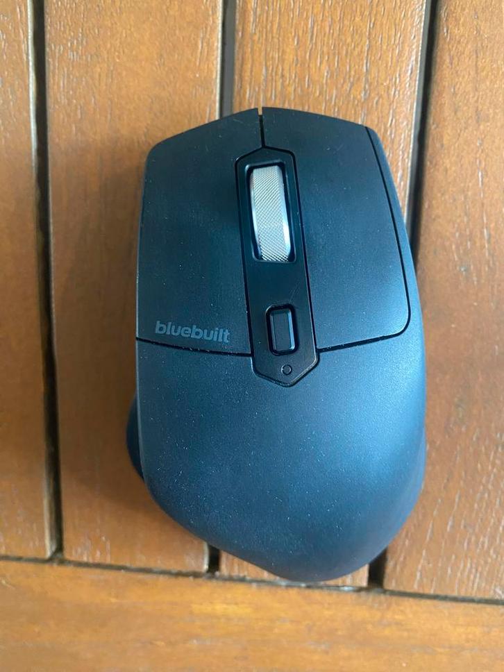 Bluebuilt Draadloze Ergonomische Bluetooth muis, Computers en Software, Muizen, Gebruikt, Muis, Rechtshandig, Bedraad, Ophalen of Verzenden