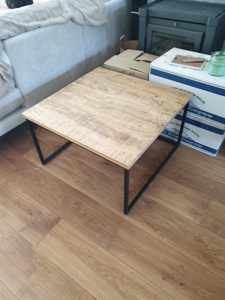 Nieuwe salon tafel 80 bij 80, Huis en Inrichting, Tafels | Salontafels, Ophalen, 50 tot 100 cm, Vierkant, 50 tot 100 cm