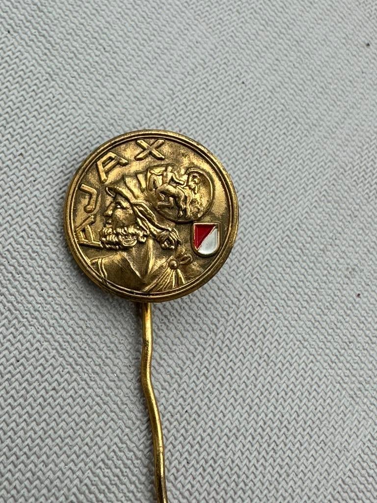 Voetbal Speldjes, Verzamelen, Speldjes, Pins en Buttons, Ophalen of Verzenden, Zo goed als nieuw, Sport