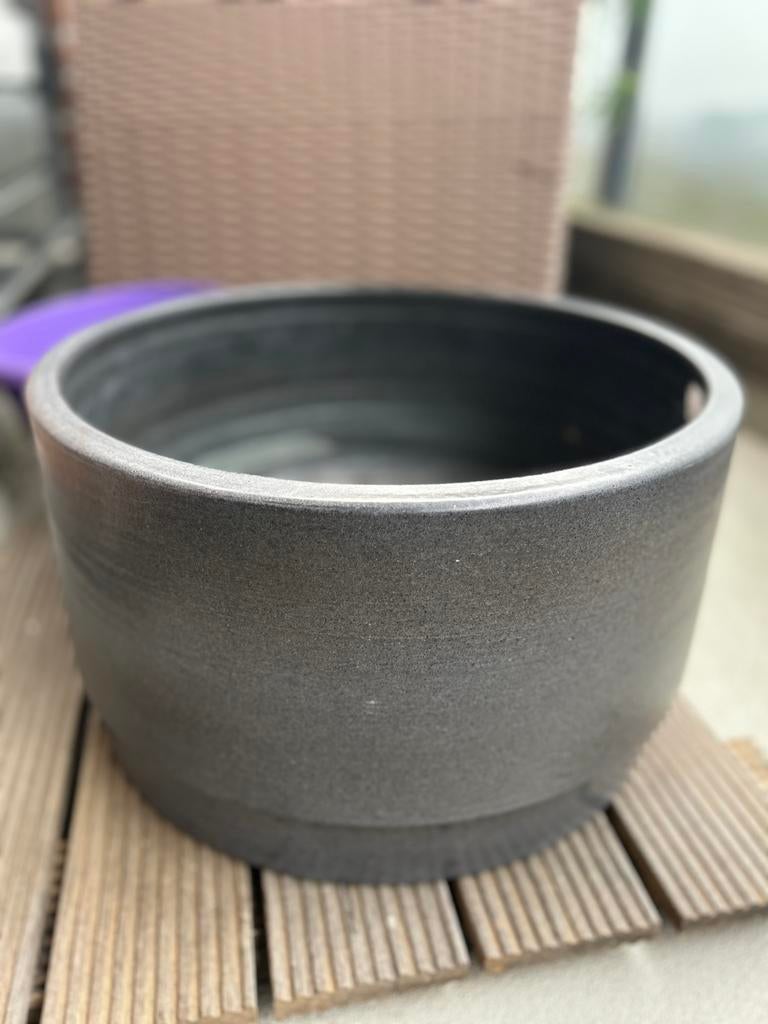 Zeldzame XXL Mobach bloempot in uitstekende staat, Tuin en Terras, Ophalen, Rond, Zo goed als nieuw, Aardewerk