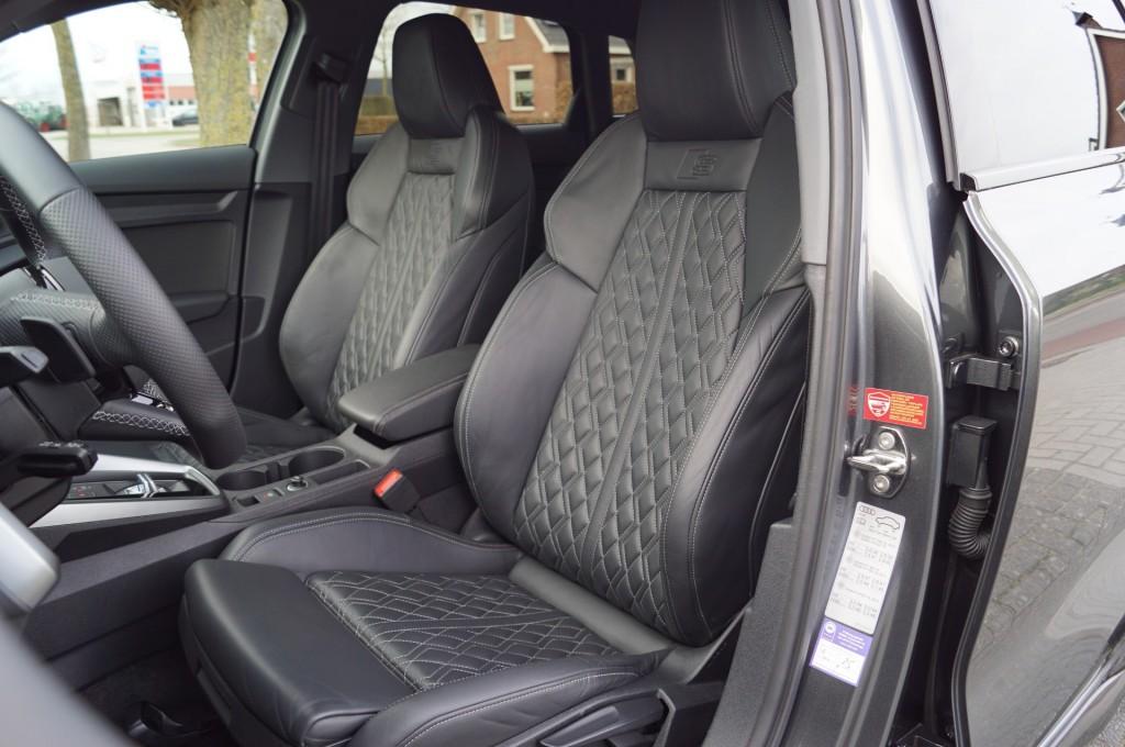 Audi A3 Sportback 45 TFSI e (245pk) S-line LED/RS Stoelen Le, Auto's, Automaat, Gebruikt, 4 cilinders, Hybride Elektrisch/Benzine