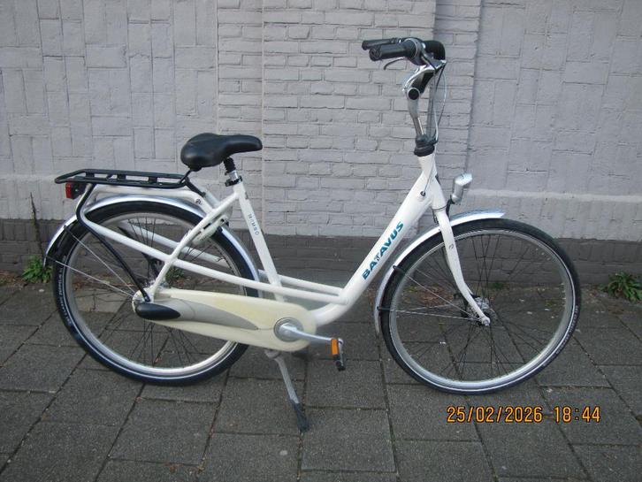 dames fiets, Fietsen en Brommers, Fietsen | Dames | Damesfietsen, Gebruikt, Overige merken, Versnellingen, 53 tot 56 cm, Ophalen of Verzenden