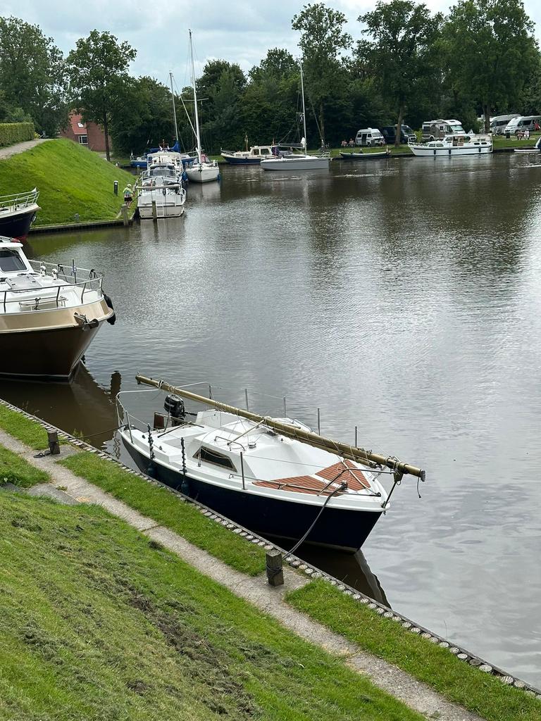 Jouet Sheriff type 2 zeilboot, Ophalen, Zo goed als nieuw, 6 meter of meer, Minder dan 15 m²