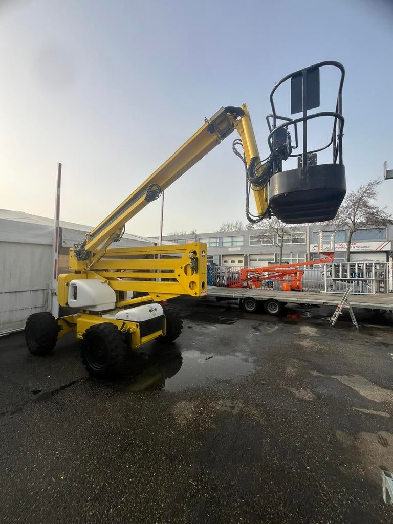 Niftylift HR17 4x4 Zelfrijdende knikarmhoogwerker diesel, Zakelijke goederen, Machines en Bouw | Liften, Steigers en Ladders, Ophalen of Verzenden