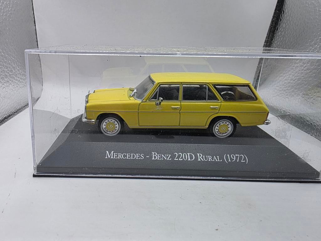 Mercedes benz 220d rural 1972, Hobby en Vrije tijd, Modelauto's | 1:43, Ophalen of Verzenden, Zo goed als nieuw, Auto