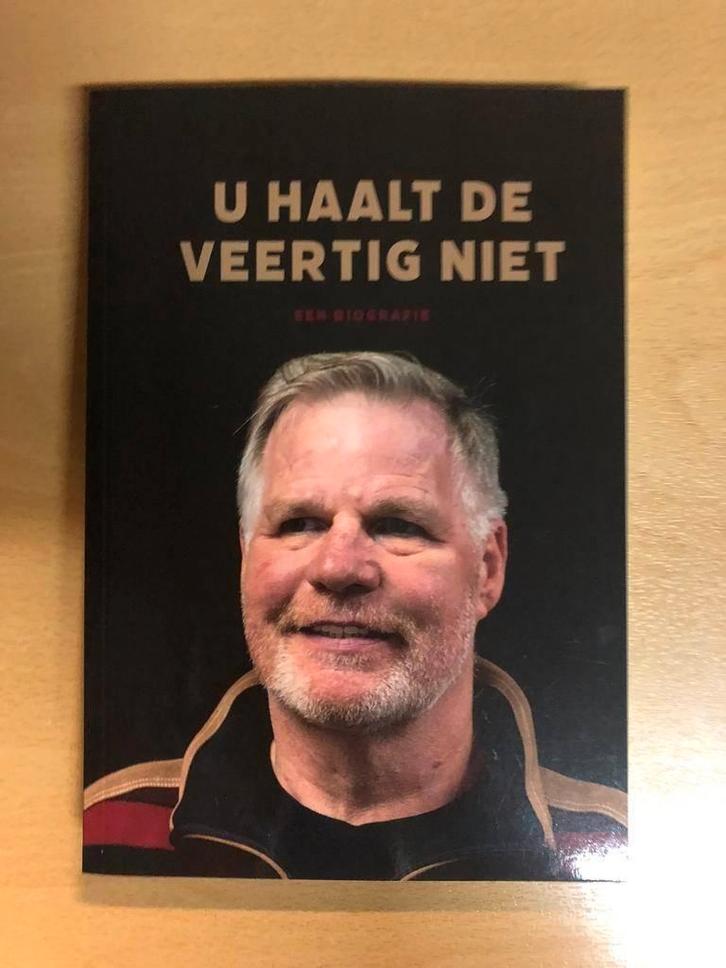 U haalt de veertig niet, door en over Dirk Boterblom, Boeken, Biografieën, Zo goed als nieuw, Overige, Ophalen of Verzenden