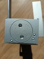 deurdrangers, Doe-het-zelf en Verbouw, Hang- en Sluitwerk, Ophalen, Zo goed als nieuw, IJzer, Slot