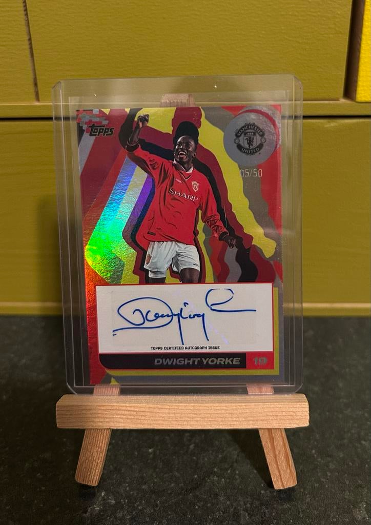 Topps Man Utd team set 2025 - D.York auto /50 - Cantona /150, Ophalen of Verzenden, Nieuw, Meerdere kaarten