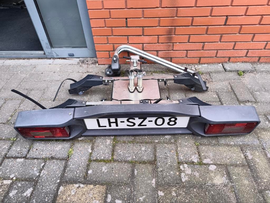 Fietsendrager Twinny Load swing. voor 2 fietsen., Ophalen, Gebruikt, Trekhaakdrager