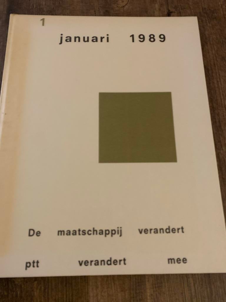 De maatschappij verandert PTT verandert mee, Ophalen of Verzenden, Gelezen