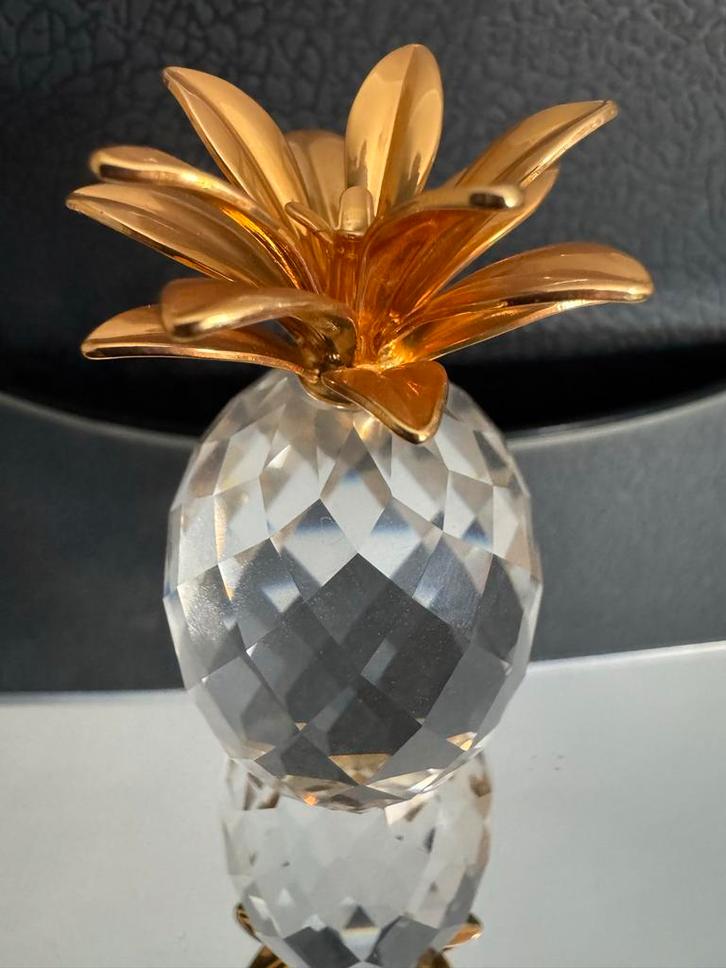 Swarovski Ananas met Gouden Bladeren, Verzamelen, Swarovski, Zo goed als nieuw, Figuurtje, Verzenden