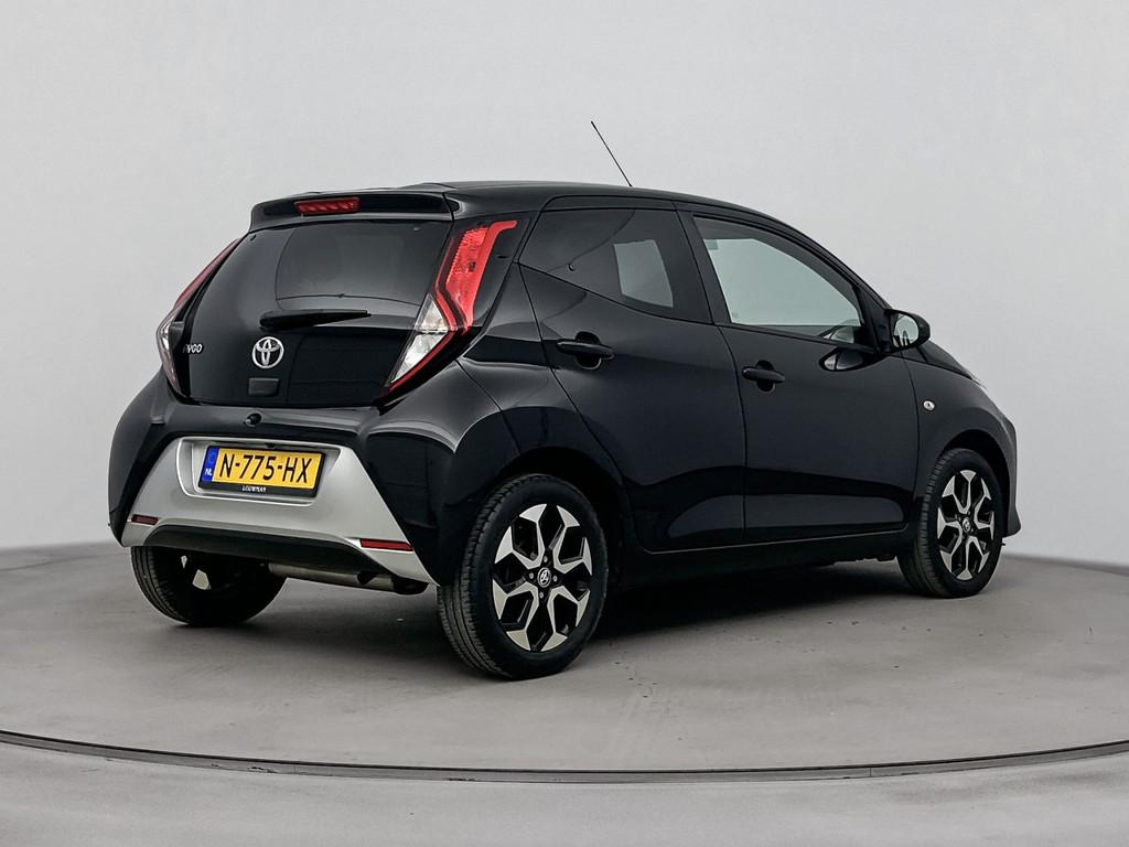 Toyota Aygo 1.0 VVT-i x-joy | Apple Carplay/Android Auto | A, Voorwielaandrijving, Stof, Gebruikt, 4 stoelen