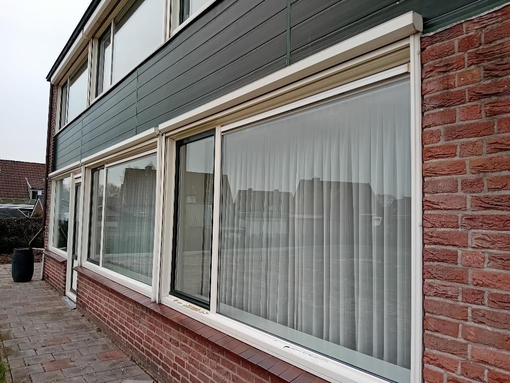 Partij Weru kunststof kozijnen en deuren met dubbel glas, Doe-het-zelf en Verbouw, Kunststof, Gebruikt, Raamkozijn, Inclusief glas