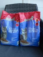 2 zakken katten brokken 2 kg, Dieren en Toebehoren, Dierenvoeding, Ophalen, Kat