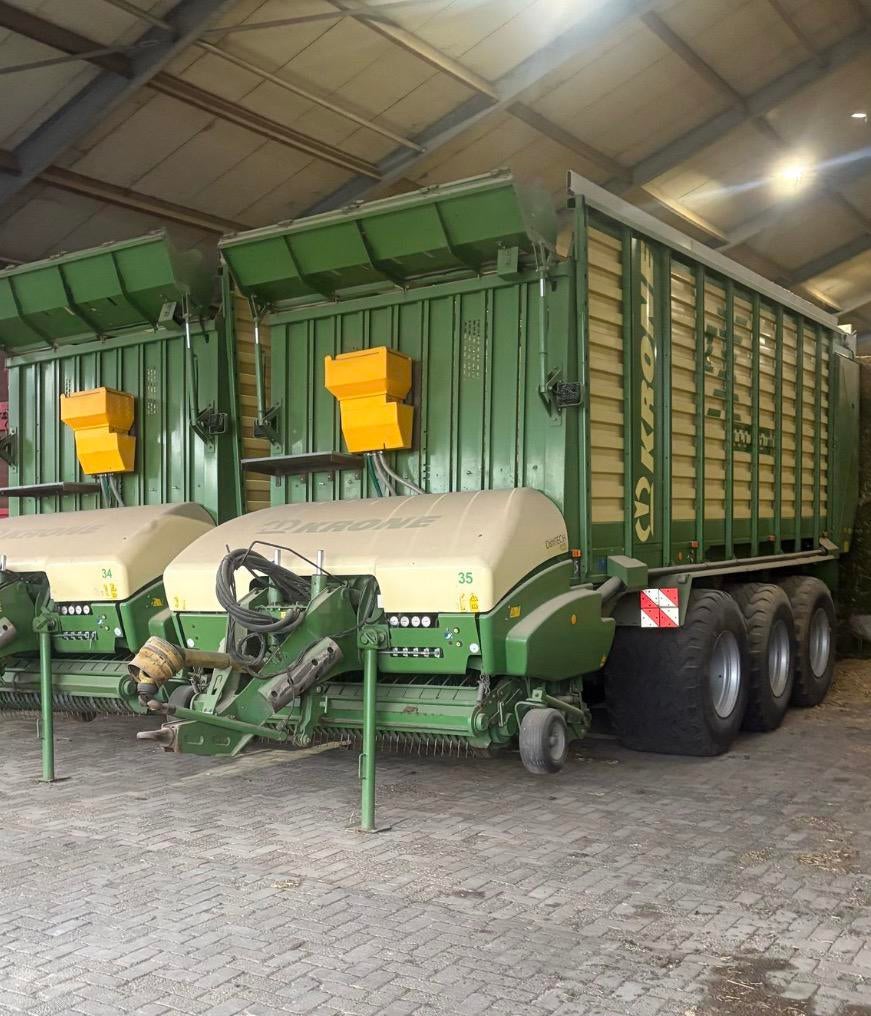 Krone opraapwagen, Ophalen, Weidebouw