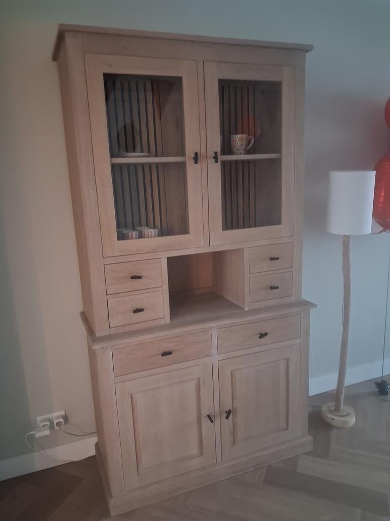 Eiken Houten buffetkast met glazen deuren, Ophalen, Gebruikt, 25 tot 50 cm, 200 cm of meer