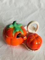 Oranje oud stel mosterd en peperpot pompoen model, Ophalen of Verzenden, Overige stijlen