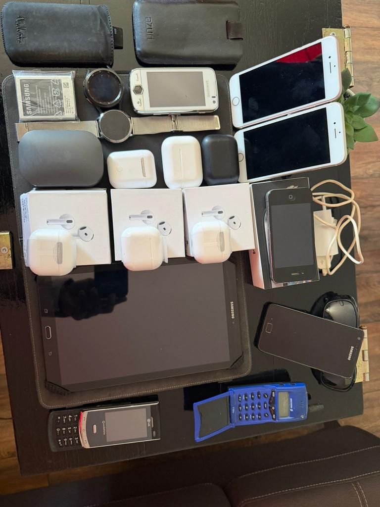 Diverse elektronica: telefoons, tablets, smartwatches enz., Ophalen, Gebruikt, Overige modellen, Zwart