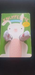 Knuffel Me: Klein Konijntje - Interactief Vingerpopboek, Boeken, Ophalen of Verzenden, Studio Imagebooks, Uitklap-, Voel- of Ontdekboek