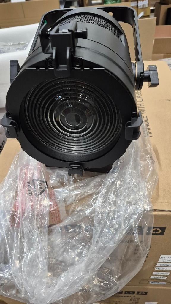 LED Fixture Elation KL Fresnel 6 fc Nieuwe, Muziek en Instrumenten, Licht en Laser, Ophalen of Verzenden, Nieuw, Licht
