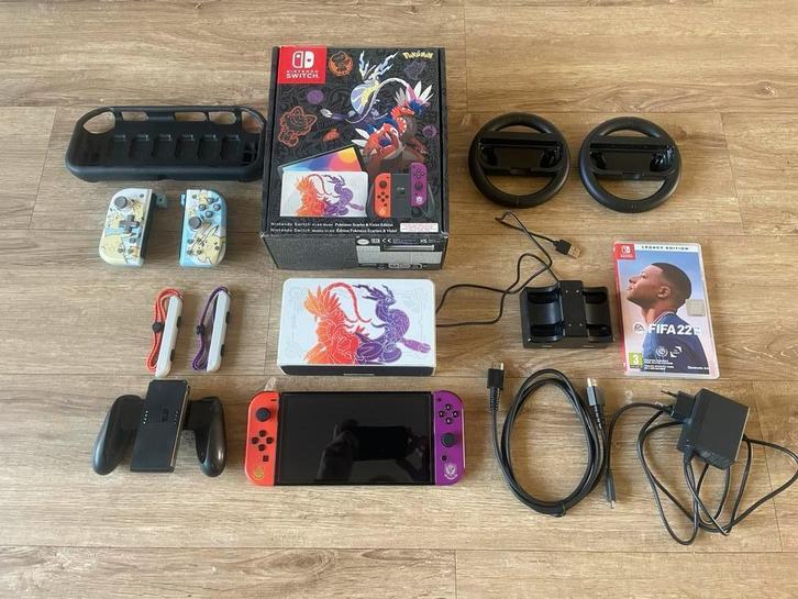 Nintendo Switch OLED Pokémon Scarlet&Violet Edition+Extra's, Spelcomputers en Games, Spelcomputers | Nintendo Switch, Zo goed als nieuw