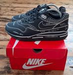 Nike Air Max 1 Sketch to Shelf" Black - Maat 42.5, Kleding | Heren, Schoenen, Zwart, Nike, Nieuw, Ophalen of Verzenden