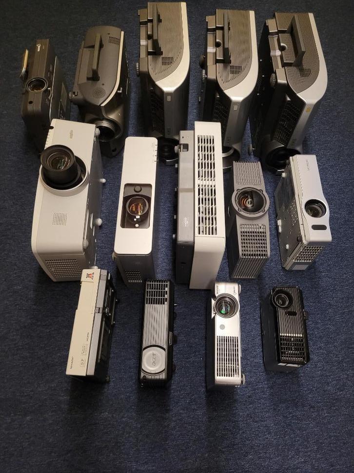 ⭐ Partij professionele beamers (14 stuks!) ⭐, Audio, Tv en Foto, Beamers, Gebruikt, DLP, Overige resoluties, Ophalen