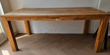 massief teakhouten meubels (eettafel, salontafel en tvkast) beschikbaar voor biedingen