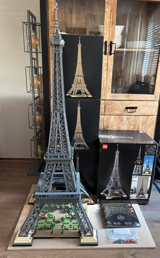 Lego Icons set 10307 Eiffeltoren inclusief doos, Kinderen en Baby's, Speelgoed | Duplo en Lego, Zo goed als nieuw, Lego, Complete set