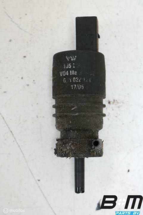 Ruitensproeierpomp VW Transporter T5 1J5955651, Auto-onderdelen, Ruiten en Toebehoren, Gebruikt