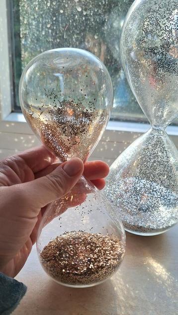 Set van 3 glazen zandlopers glitter beschikbaar voor biedingen