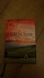 Dicht bij Jezus, Sarah Young, Boeken, Godsdienst en Theologie, Ophalen of Verzenden, Zo goed als nieuw