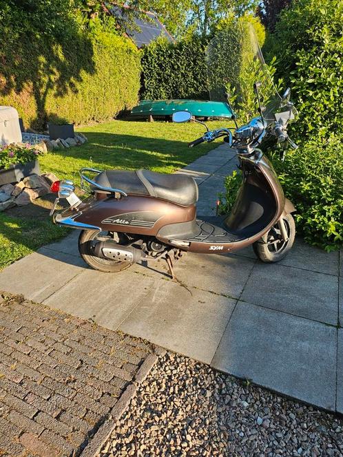 Sym Allo nieuwe uitlaat, nieuw contactslot, Fietsen en Brommers, Scooters | Overige merken, Zo goed als nieuw, Maximaal 45 km/u