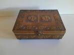 houten doosje / kistje met koperen beslag, Antiek en Kunst, Ophalen of Verzenden