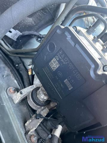 MERCEDES C 204 2.2 cdi ABS POMP A1729014100 2007-2011 beschikbaar voor biedingen