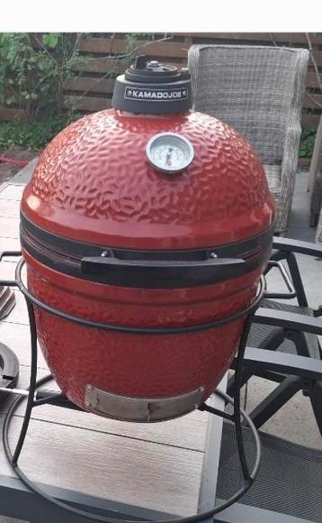 Kamado Joe Junior goede staat. beschikbaar voor biedingen