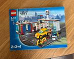 Het boekje van lego city 7993, Kinderen en Baby's, Speelgoed | Duplo en Lego, Ophalen of Verzenden, Zo goed als nieuw, Lego