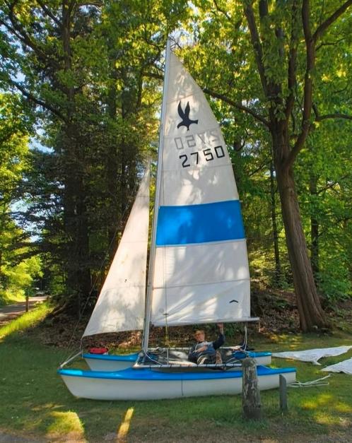 Caramaran Hawke Surfcat, 13, Watersport en Boten, Zeilen en Zeiltoebehoren, Gebruikt, Ophalen