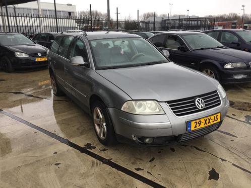 Volkswagen Passat Variant 2.5 TDI Comfortl. 4M, Auto's, Volkswagen, Bedrijf, Passat, ABS, Airbags, Airconditioning, Alarm, Boordcomputer