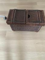 Vintage rieten kist, Huis en Inrichting, Woonaccessoires | Kisten, Ophalen, 50 tot 100 cm, Zo goed als nieuw, 75 tot 100 cm