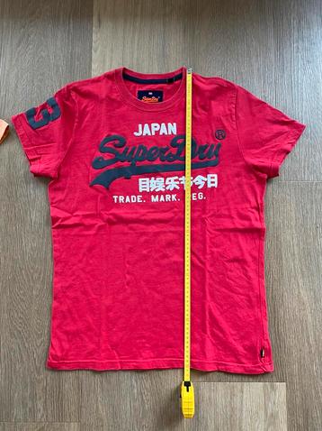 Rood sport t-shirt Super Dry Japan maat L nr 23 beschikbaar voor biedingen