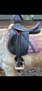 Ruiz Diaz zadel 18 inch, Dieren en Toebehoren, Paarden en Pony's | Zadels, Ophalen, Gebruikt, Dressuur