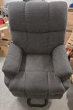 Opsta stoel met massage functie , sta op stoel zgan, Ophalen, Kunststof, 75 tot 100 cm, Zo goed als nieuw