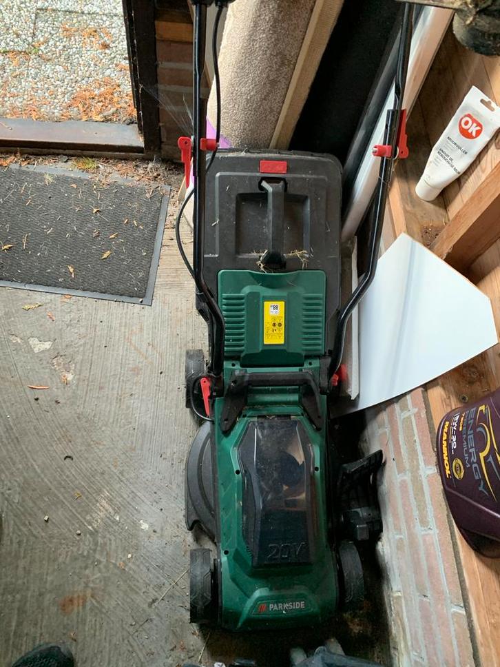 Parkside Accu Grasmaaier - Goed Onderhouden, Tuin en Terras, Grasmaaiers, Gebruikt, Accu-grasmaaier, 30 t/m 39 cm, Cirkelmaaier