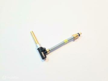 Sproeierbuis geel SU HS6 carburateur Volvo 237186 beschikbaar voor biedingen