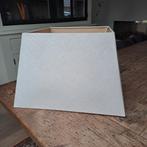 Mooie White off lampenkap. Ziet er heel mooi uit, Huis en Inrichting, Lampen | Lampenkappen, Ophalen, Gebruikt, Rond, 25 tot 50 cm
