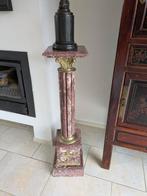 Tk prachtige marmeren oudere pilaar van 102 cm., Huis en Inrichting, Woonaccessoires | Zuilen en Pilaren, Ophalen of Verzenden